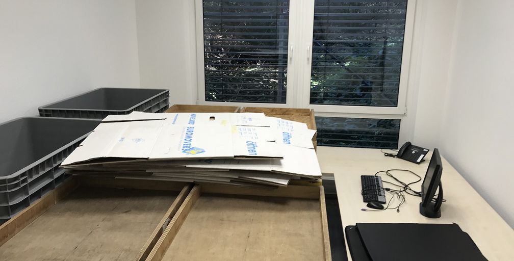 , AUSgebaut. UMgezogen. DURCHgestartet. Neue Agenturräume für adhok.